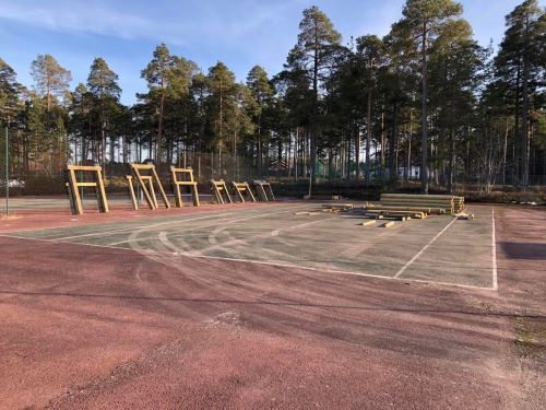 Dag 2 - Viss montering av utrustningen har pbrjats